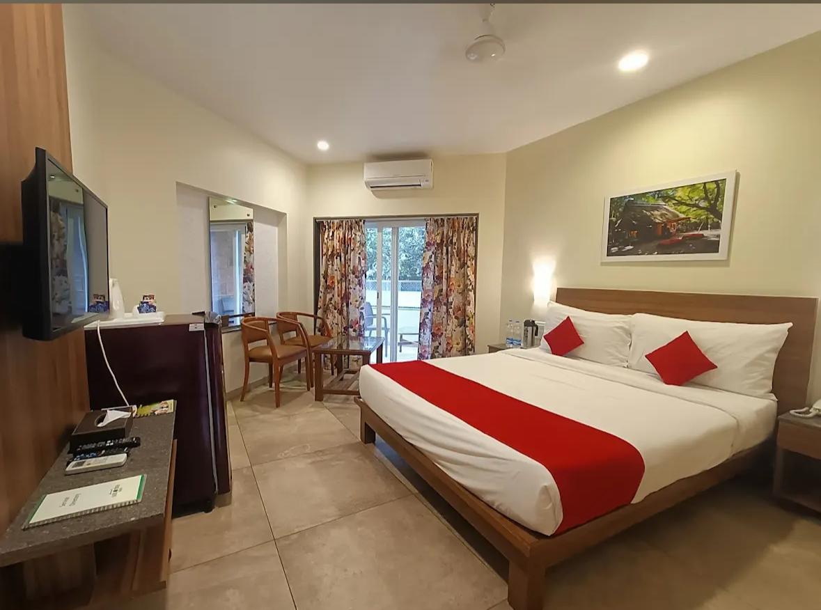 Basic Room Price 2,700